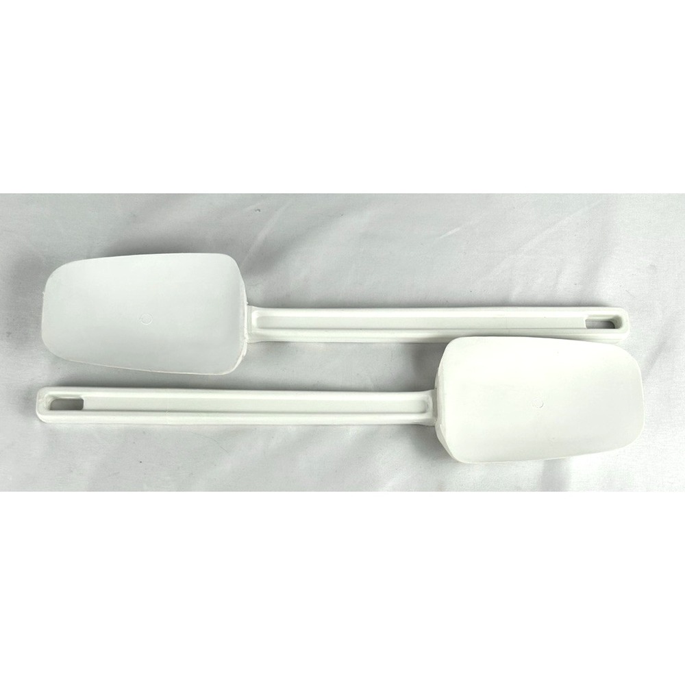 Vintage Lot Of 2 Rubbermaid Chef White Silicone Spoon Spatula 1935 USA 13.5"